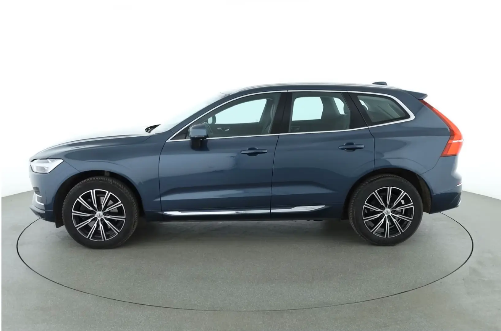 Volvo XC60 2.0 D4 2WD Aut.*HEAD-UP*NAVI*