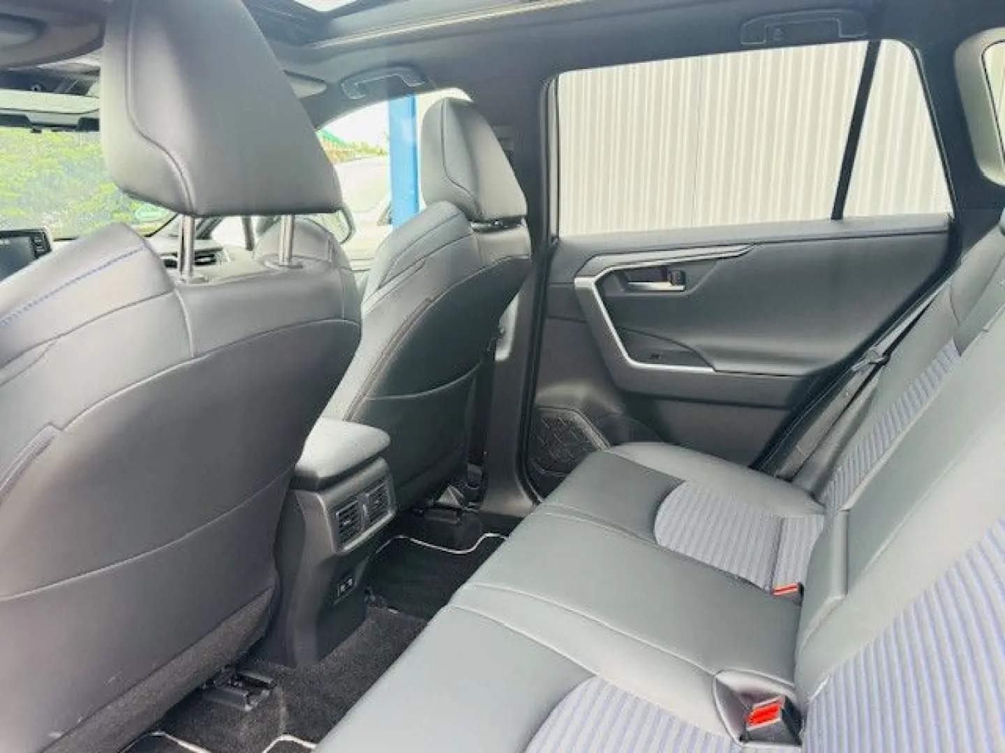 RAV 4 2.5 Hybri,360Kam,AHK,Panorama,JBL Sound