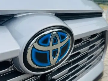 RAV 4 2.5 Hybri,360Kam,AHK,Panorama,JBL Sound