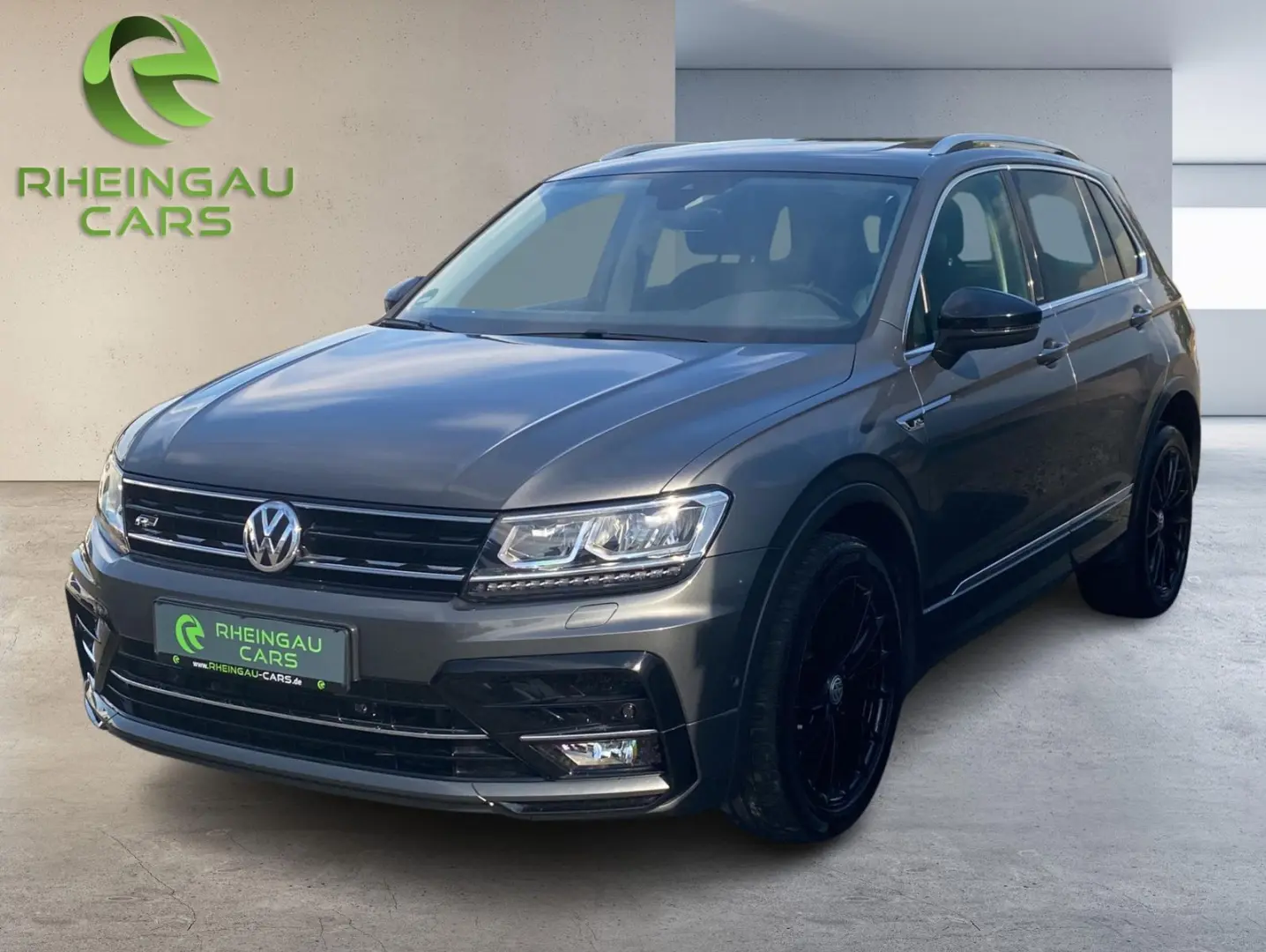 Tiguan IQ.DRIVE 4Motion R-Line PANO AHK LED