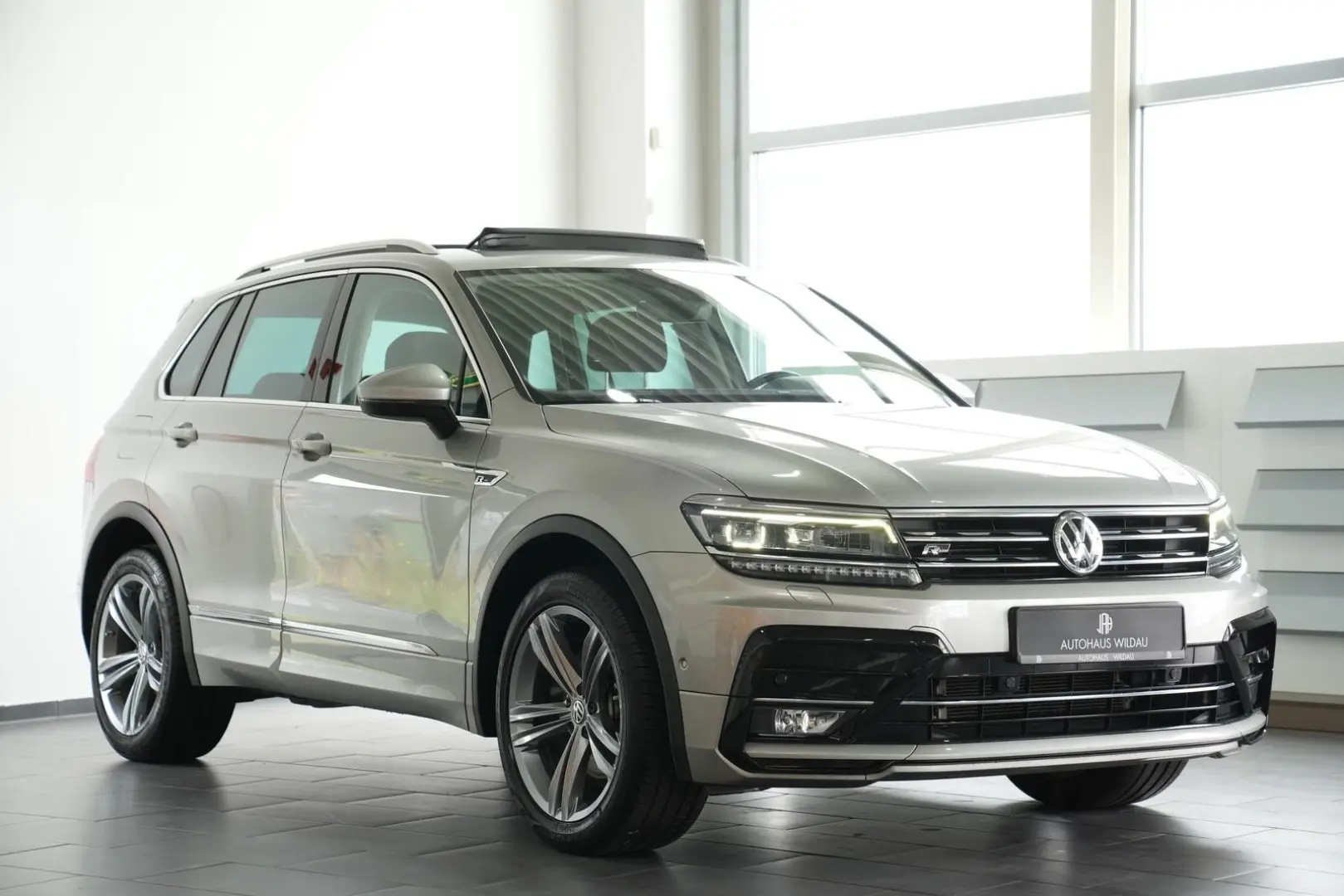 Tiguan R Line/ Highline BMT/Start-Stopp 4Motion