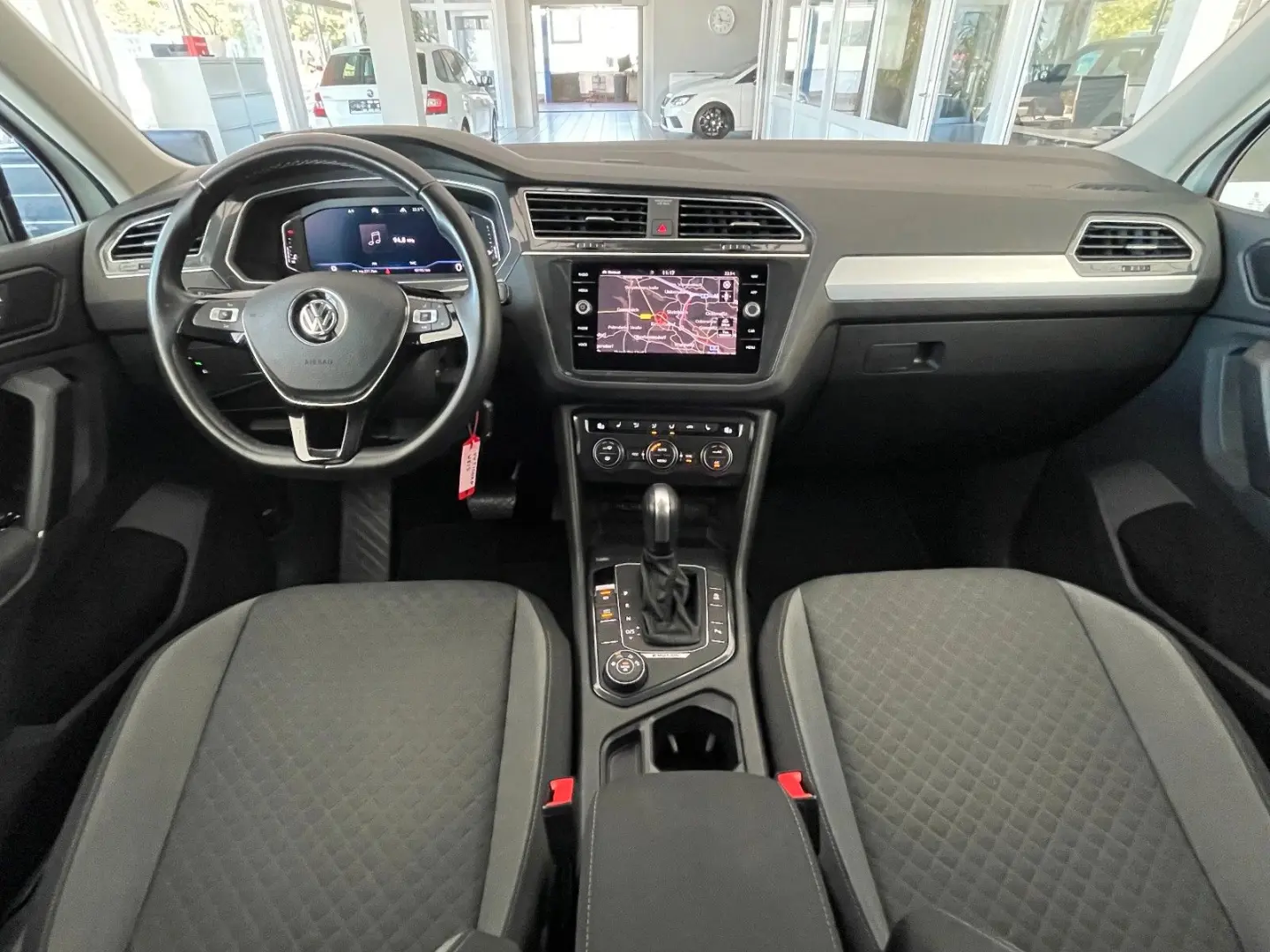 Tiguan Comfortline4Motion*LED*AHK*R-Line*LaneAss
