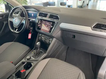 Tiguan Comfortline4Motion*LED*AHK*R-Line*LaneAss
