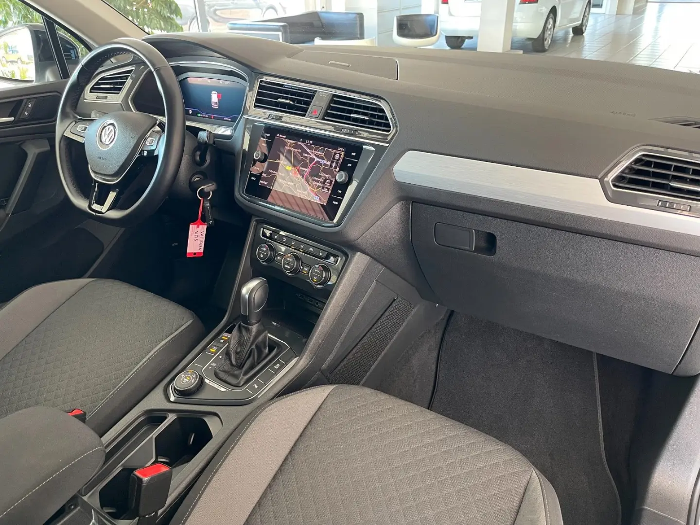 Tiguan Comfortline4Motion*LED*AHK*R-Line*LaneAss