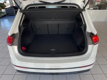 Tiguan Comfortline4Motion*LED*AHK*R-Line*LaneAss