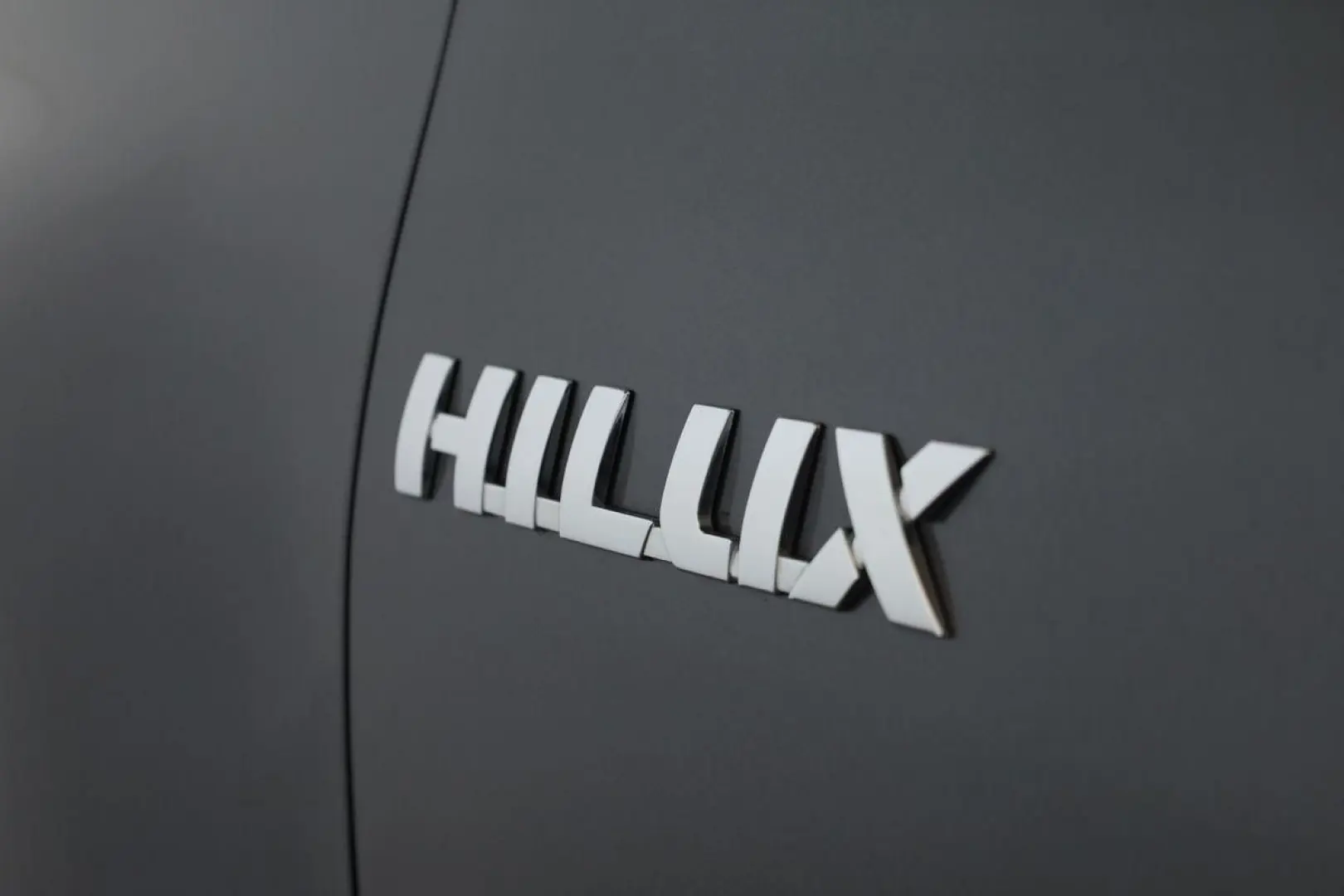 Hilux Double Cab 2.8 4x4 Comfort Nav ACC Kam AHK