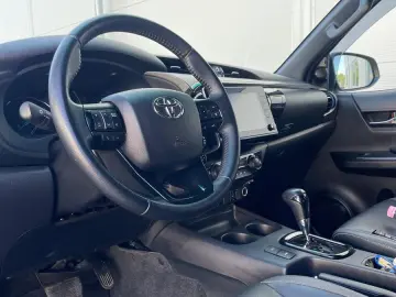 Hilux DK Invincible 4WD 2,8 D-4D Aut.