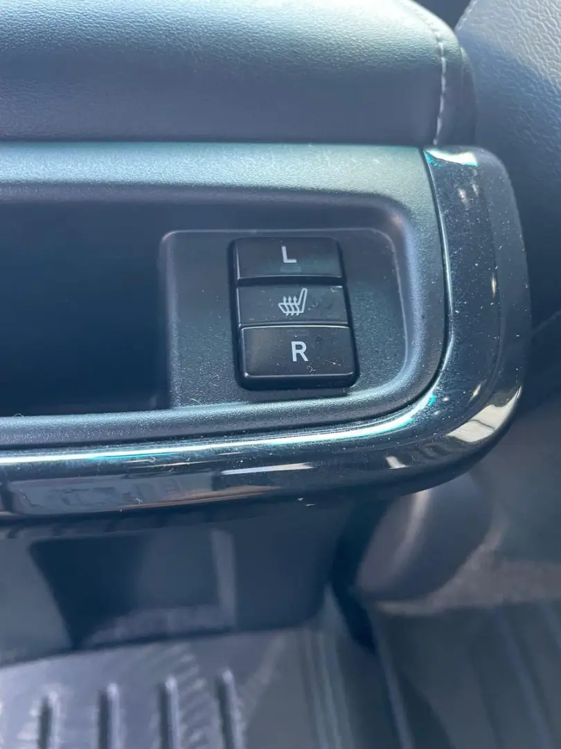 Hilux DK Invincible 4WD 2,8 D-4D Aut.