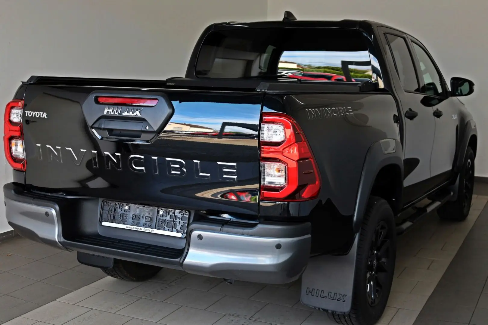Hilux 2.8 D-4D Invincible,DOKA,Leder,ACC,Kamera