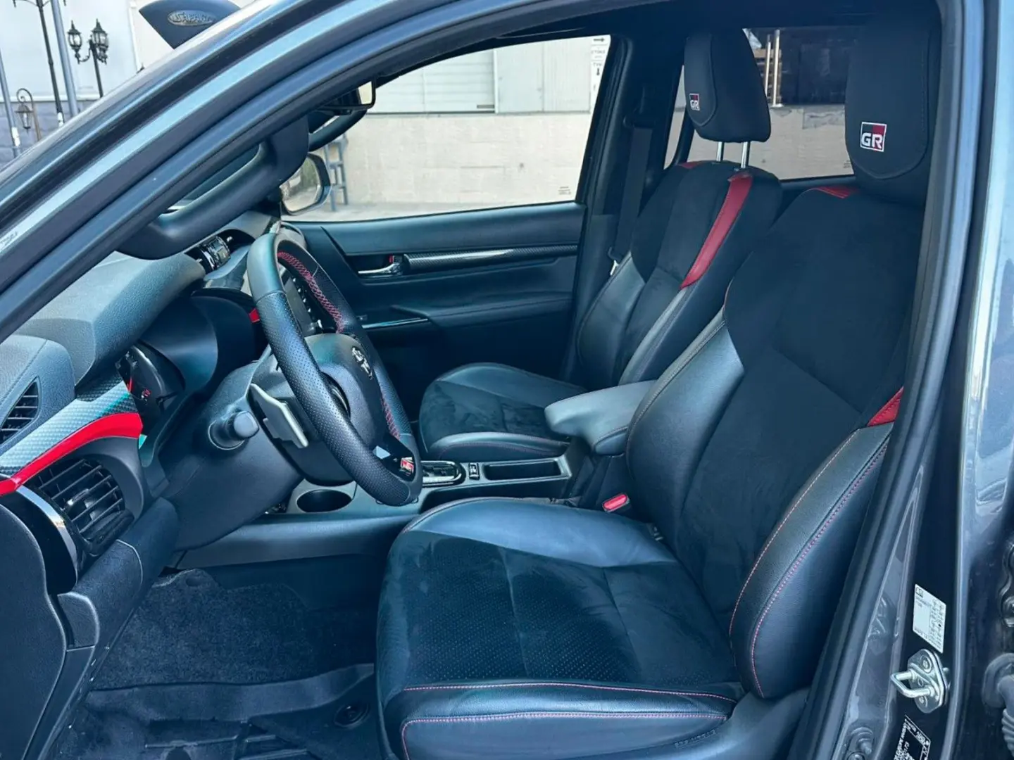 Hilux GR SPORT