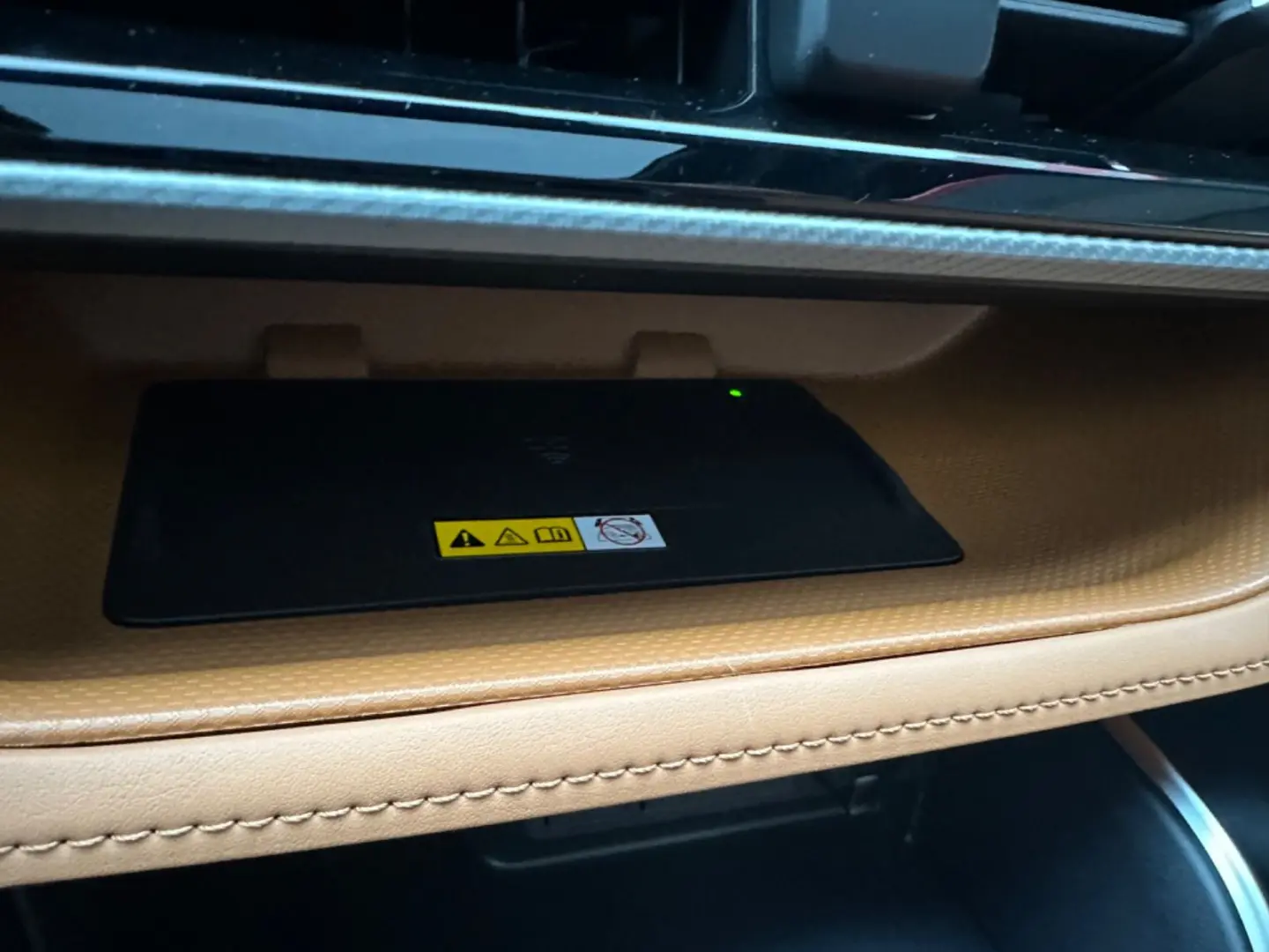 Highlander Hybrid Luxury VOLL