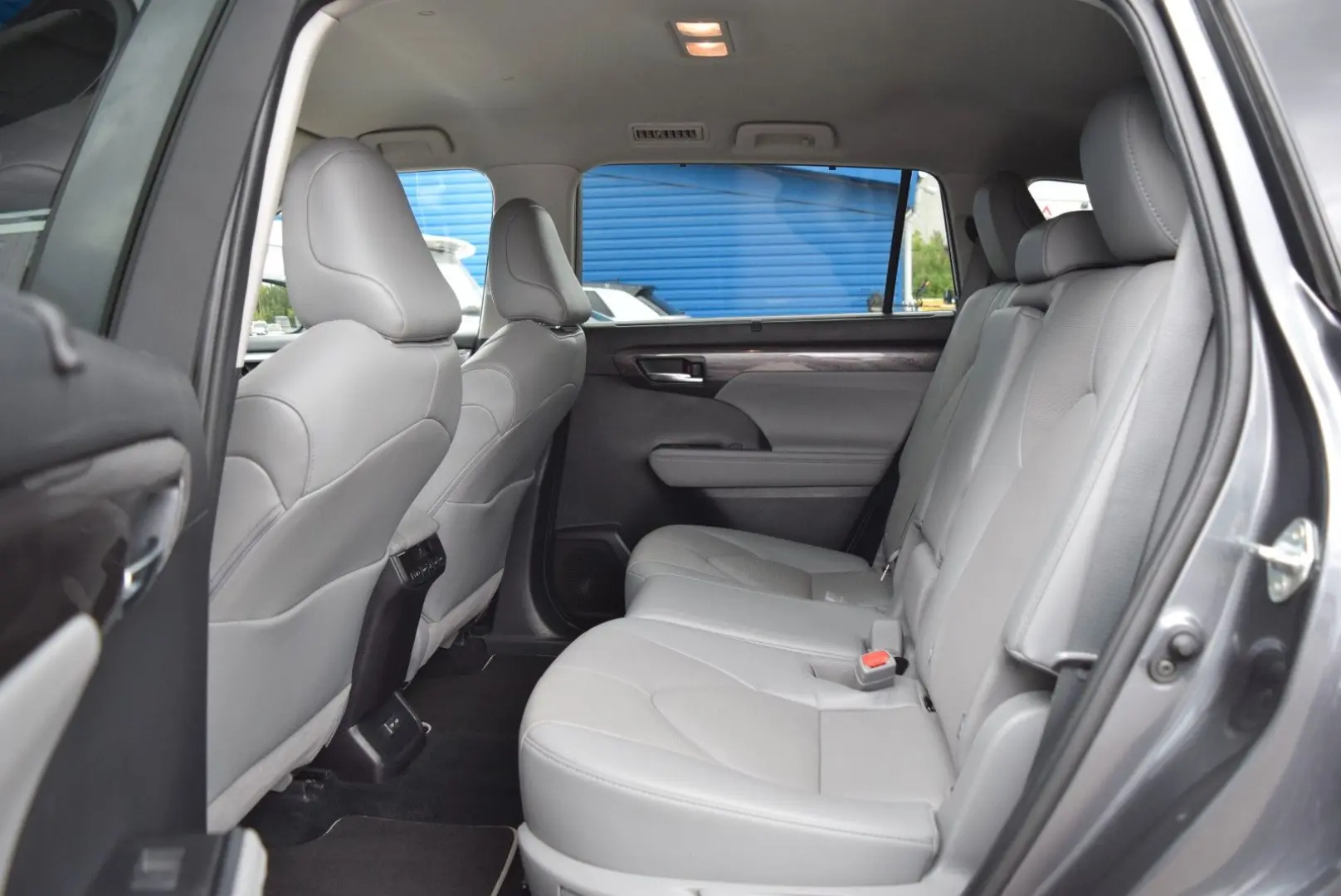 Highlander 2.5-l Hybrid Executive
