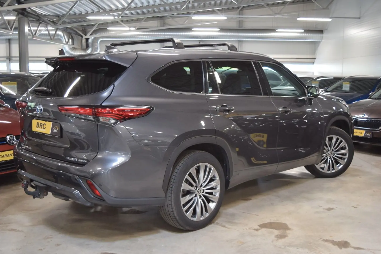 Highlander 2.5-l Hybrid Executive