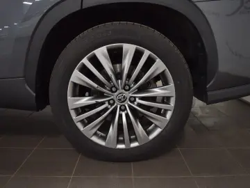 Highlander 2.5-l Hybrid Executive