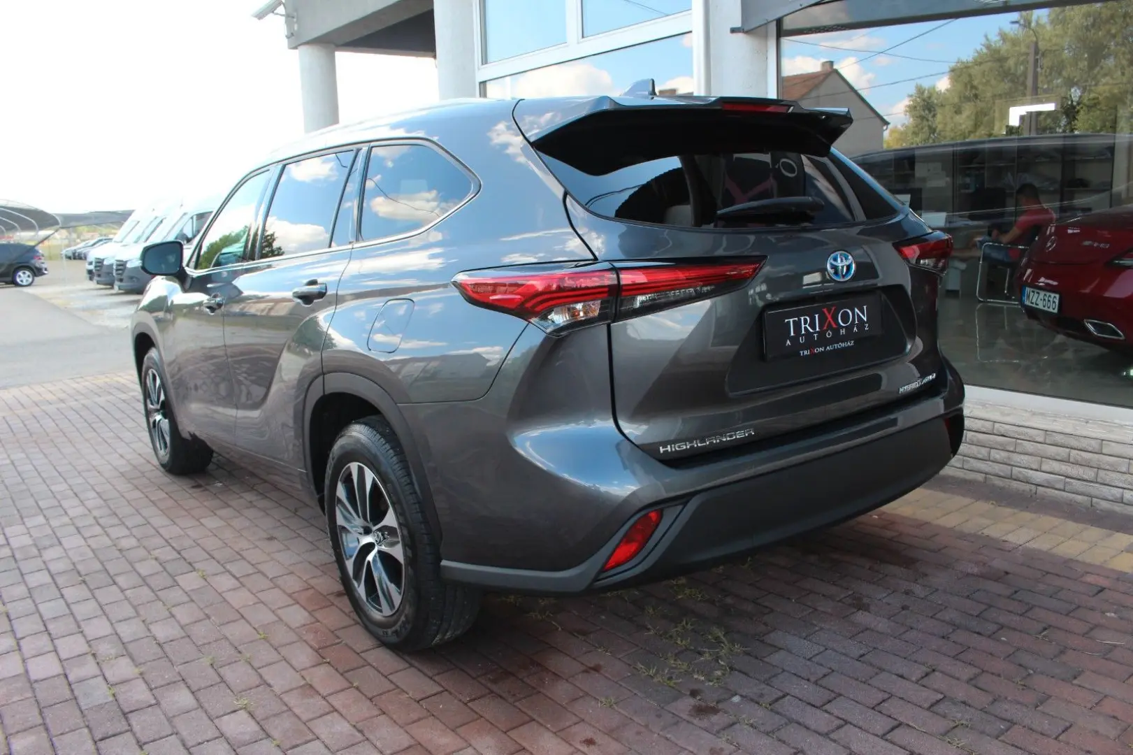 Highlander Hybrid Comfort CVT