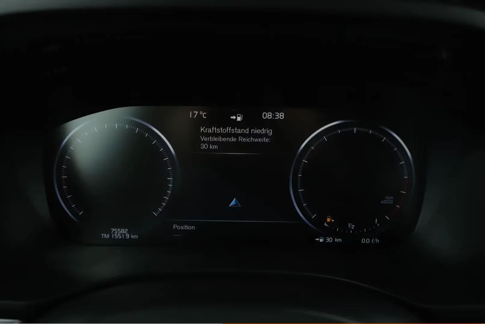 Volvo XC60 2.0 T4 R Design 2WD*NAVI*TEMPO*