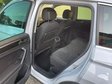 Tiguan 2.0 TSI 4M Highline*AHK*HUD*R-Line*20zoll
