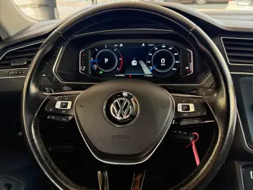 Tiguan R-Line *4Motion*VCC*PANO*KAM*ACC