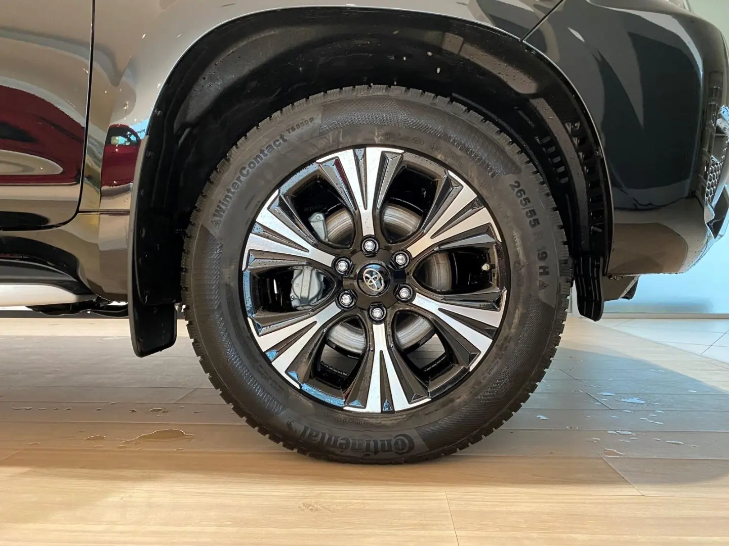 Land Cruiser 2.8 D-4D Autm.TEC-Edition *AHK*LED*