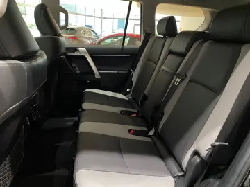 Land Cruiser 2.8 D-4D Autm.TEC-Edition *AHK*LED*
