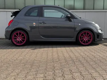 Fiat 500 Abarth 595 C Competizione