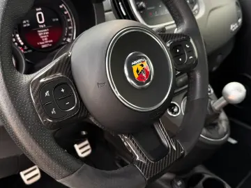 Fiat 500 Abarth 595 C Competizione