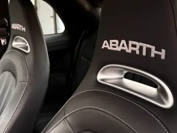 Fiat 500 Abarth 595 C Competizione