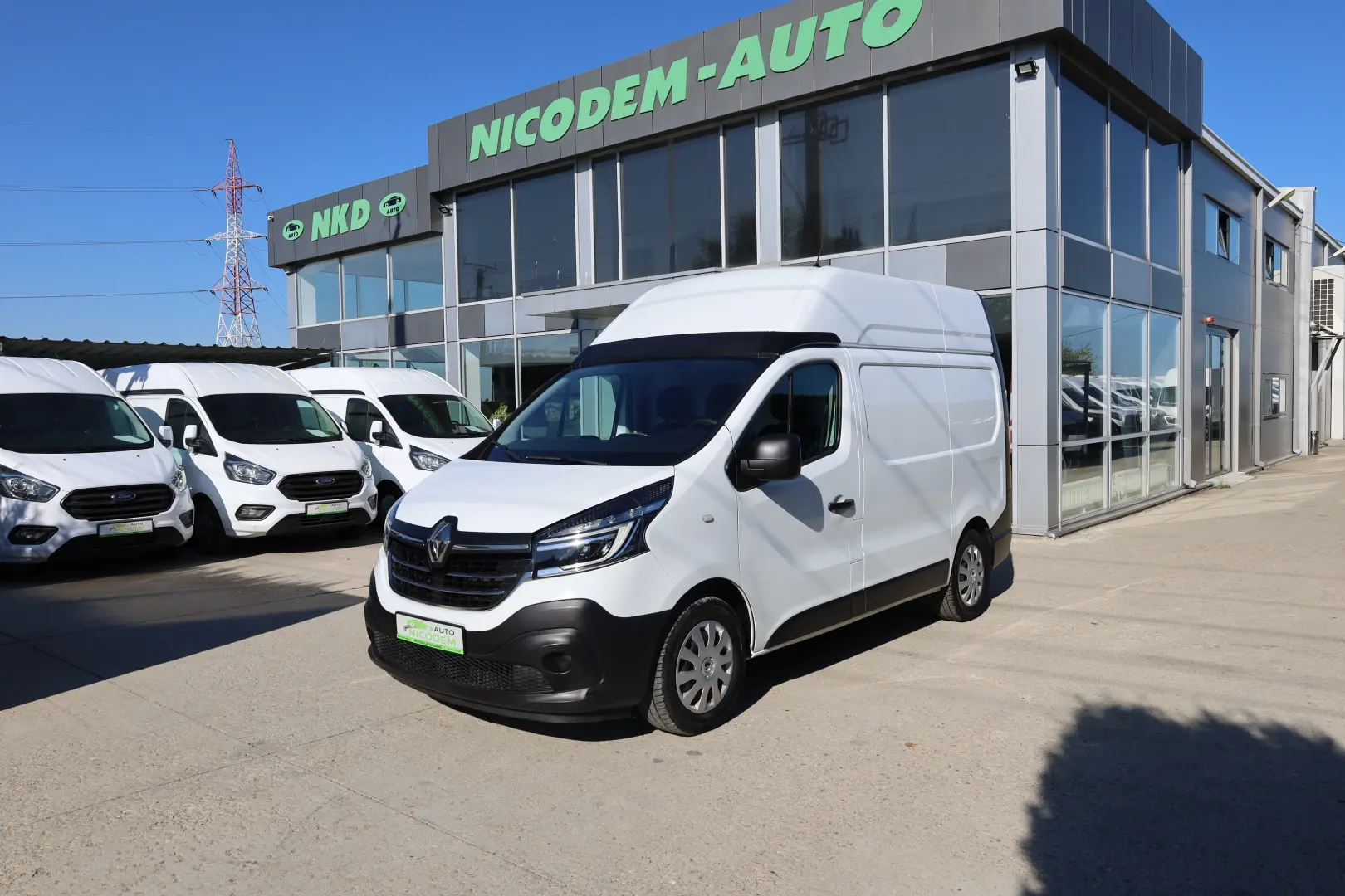 Renault Trafic L1H2 2.0D 145CP