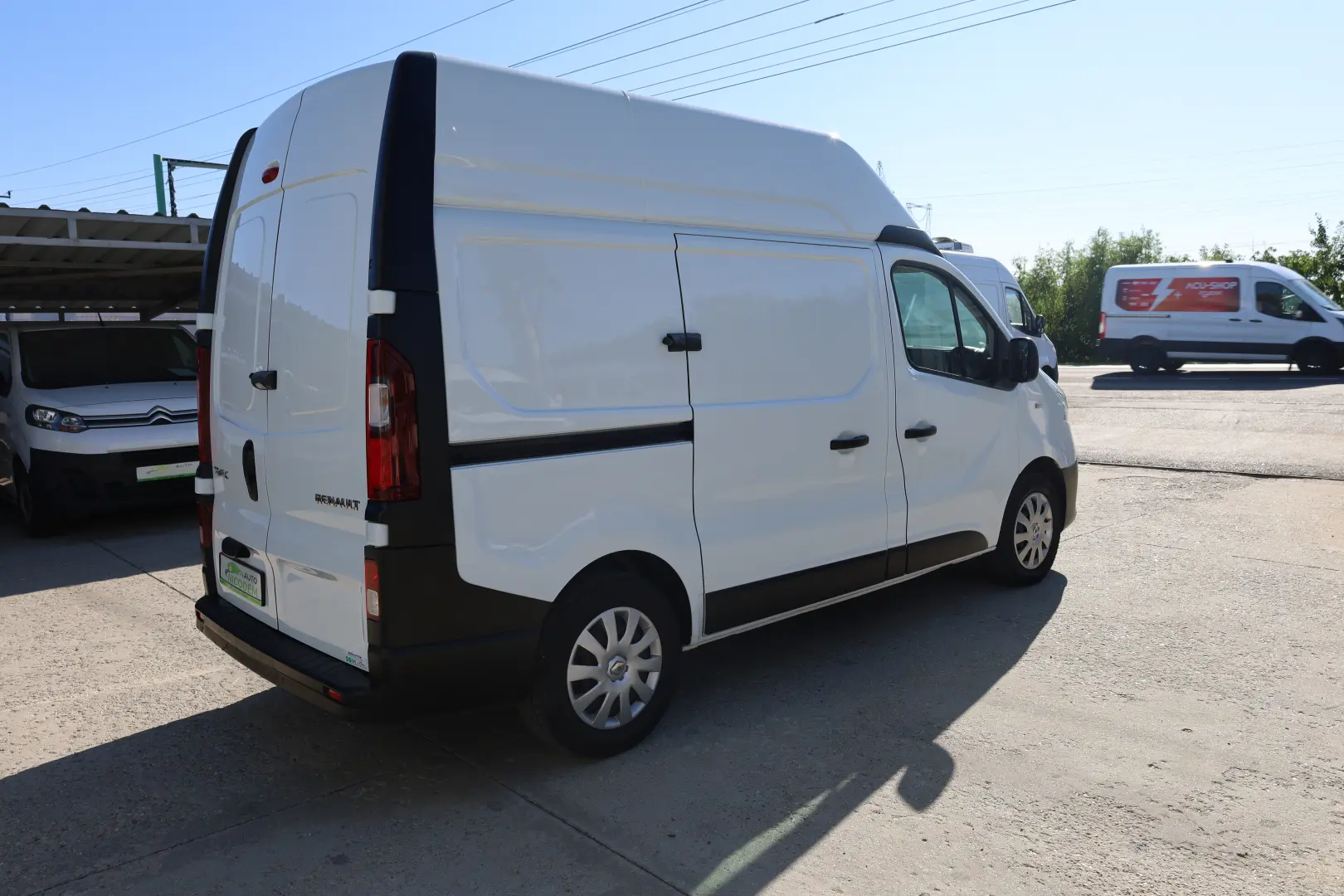 Renault Trafic L1H2 2.0D 145CP