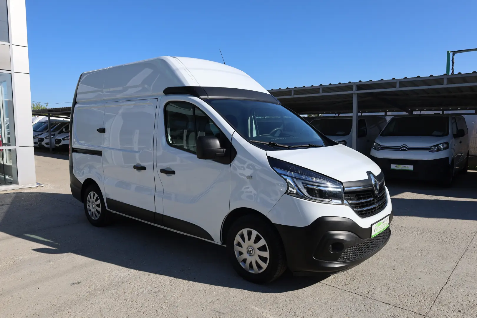 Renault Trafic L1H2 2.0D 145CP