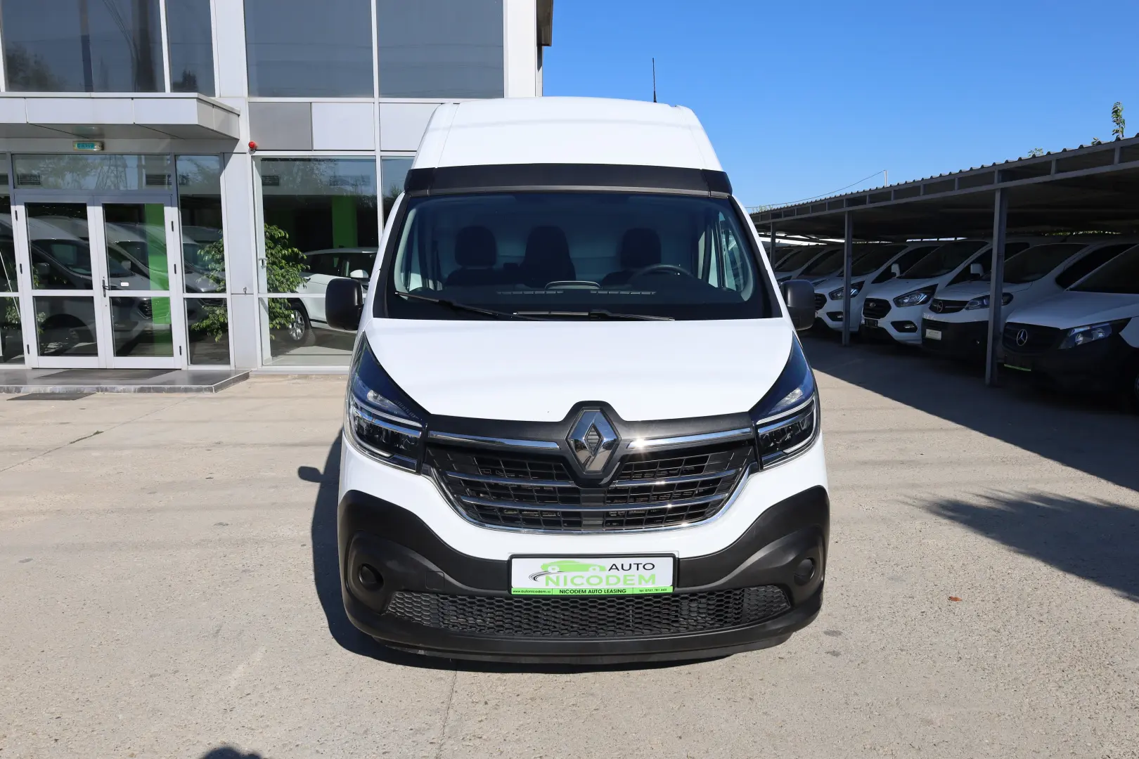 Renault Trafic L1H2 2.0D 145CP