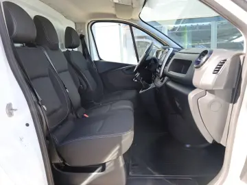 Renault Trafic L1H2 2.0D 145CP