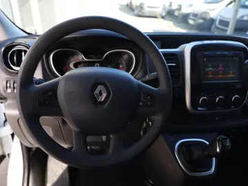 Renault Trafic L1H2 2.0D 145CP
