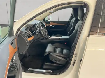 XC90 T8 AWD Recharge Inscription-Edition 7Sitzer