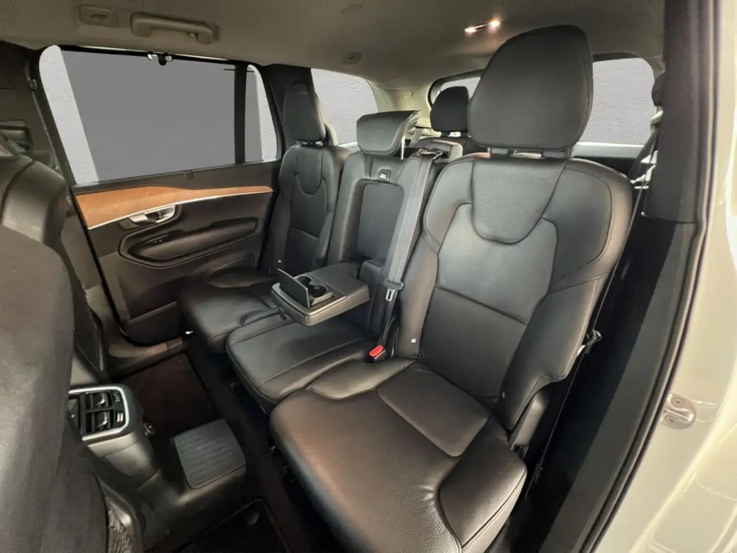 XC90 T8 AWD Recharge Inscription-Edition 7Sitzer