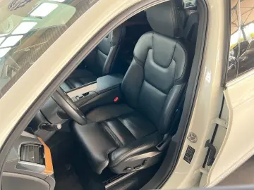 XC90 T8 AWD Recharge Inscription-Edition 7Sitzer