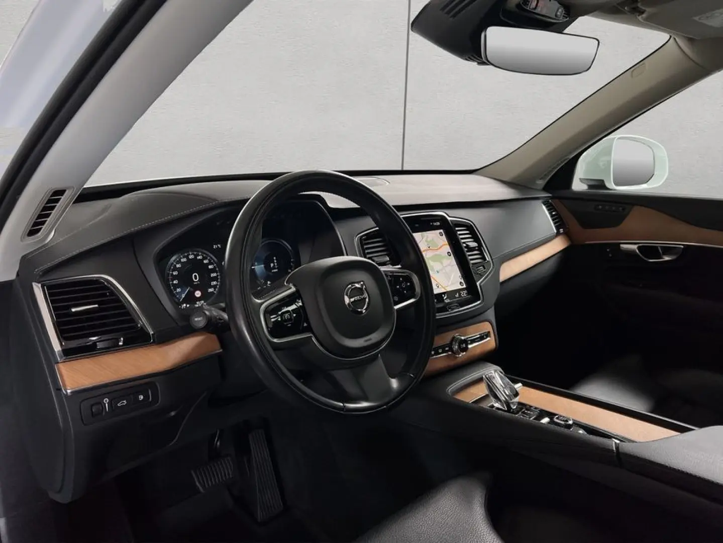 XC90 T8 AWD Recharge 7S Inscription-Edition Glas