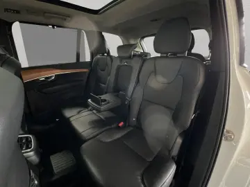 XC90 T8 AWD Recharge 7S Inscription-Edition Glas