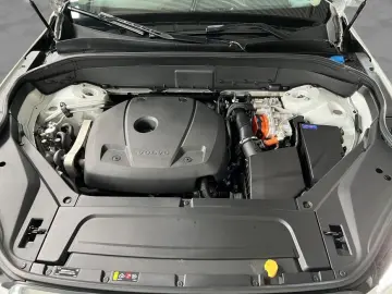 XC90 T8 AWD Recharge 7S Inscription-Edition Glas