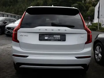 XC90 T8 AWD Recharge Plus Dark aus Erstbesitz