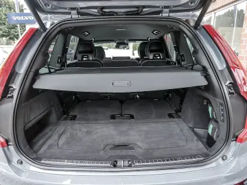 XC90 T8 AWD R Design Edition 360° LUFTFEDERUNG
