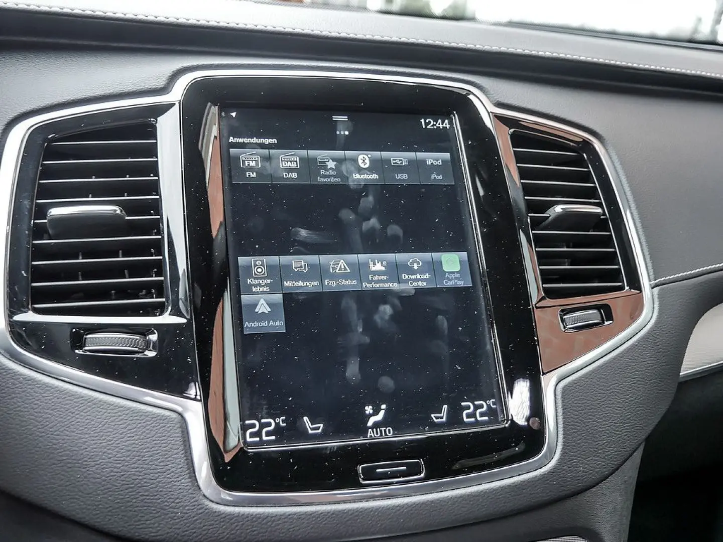 XC90 T8 AWD R Design Edition 360° LUFTFEDERUNG
