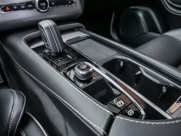 XC90 T8 AWD R Design Edition 360° LUFTFEDERUNG