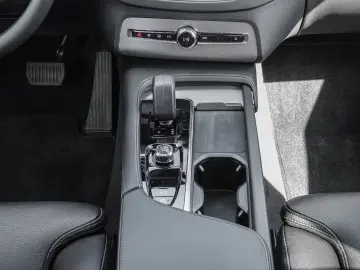 XC90 T8 AWD Ultimate Bright Plug-In 360 4xSHZ