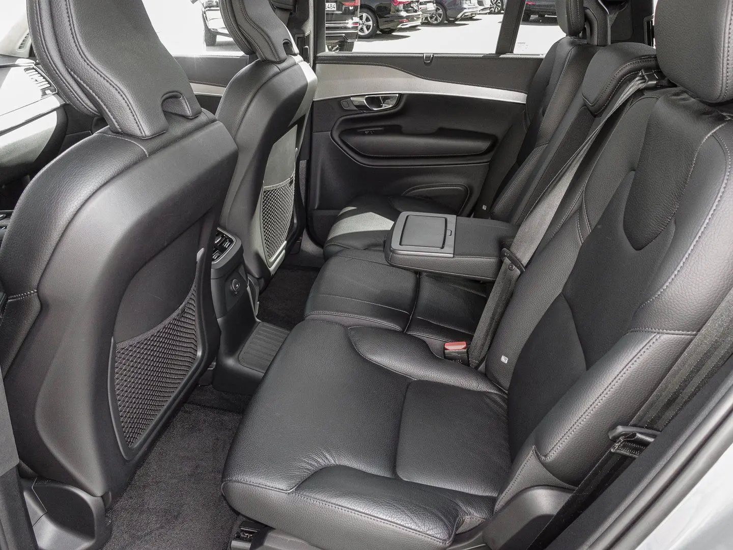XC90 T8 AWD Ultimate Bright Plug-In 360 4xSHZ