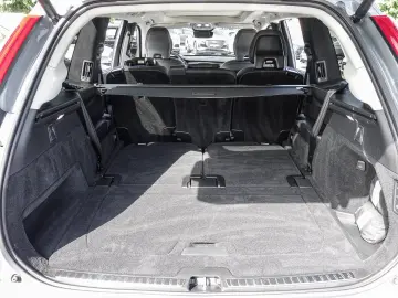 XC90 T8 AWD Ultimate Bright Plug-In 360 4xSHZ
