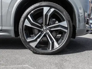 XC90 T8 AWD Ultimate Bright Plug-In 360 4xSHZ