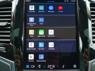XC90 Recharge Plus Dark T8 AWD PANO/AHK/360°/SHZ