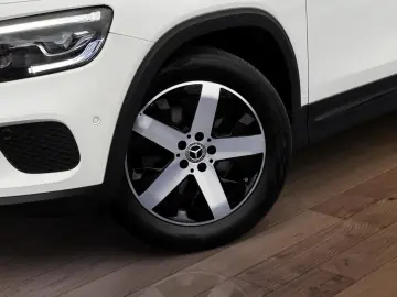 GLB 220 d 4MATIC HEADUP+NIGHT+AHK+MASSAGE+MULTIB