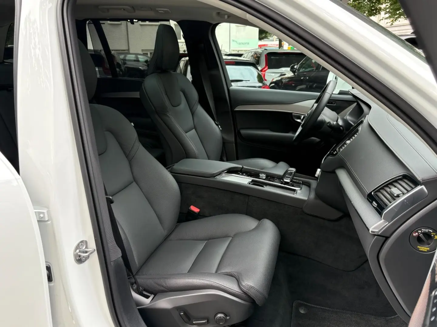 XC90 T8 AWD Plus Bright Head-Up PANO 360° H&K